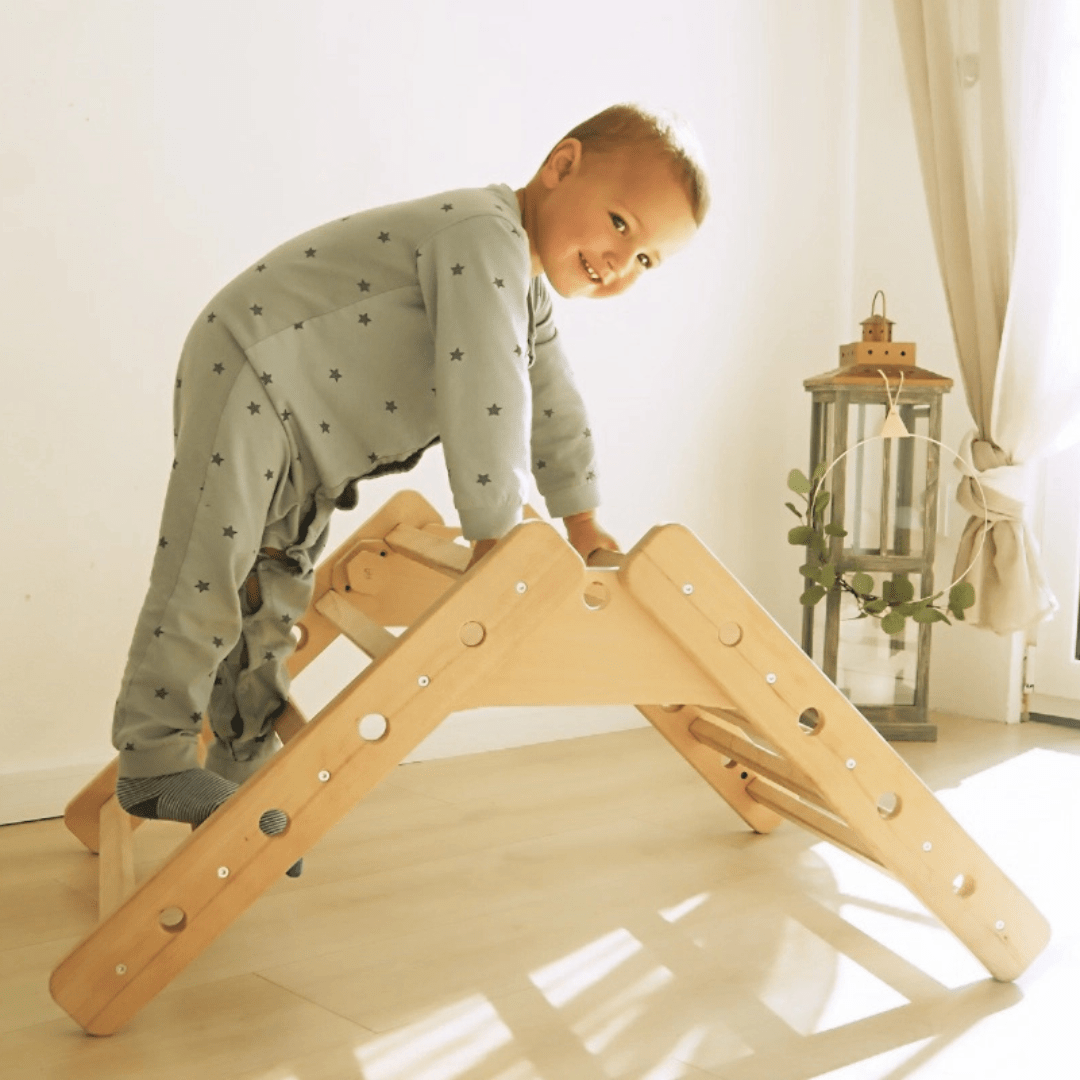 Dreieck - & Sprossenwandschaukel EMMA SWING 2in1 | 180 kg belastbar | 2 Geräte in einem | Kletterdreieck & Schaukel für die Wand | wandelbar - Kletterling – einfach Kind sein
