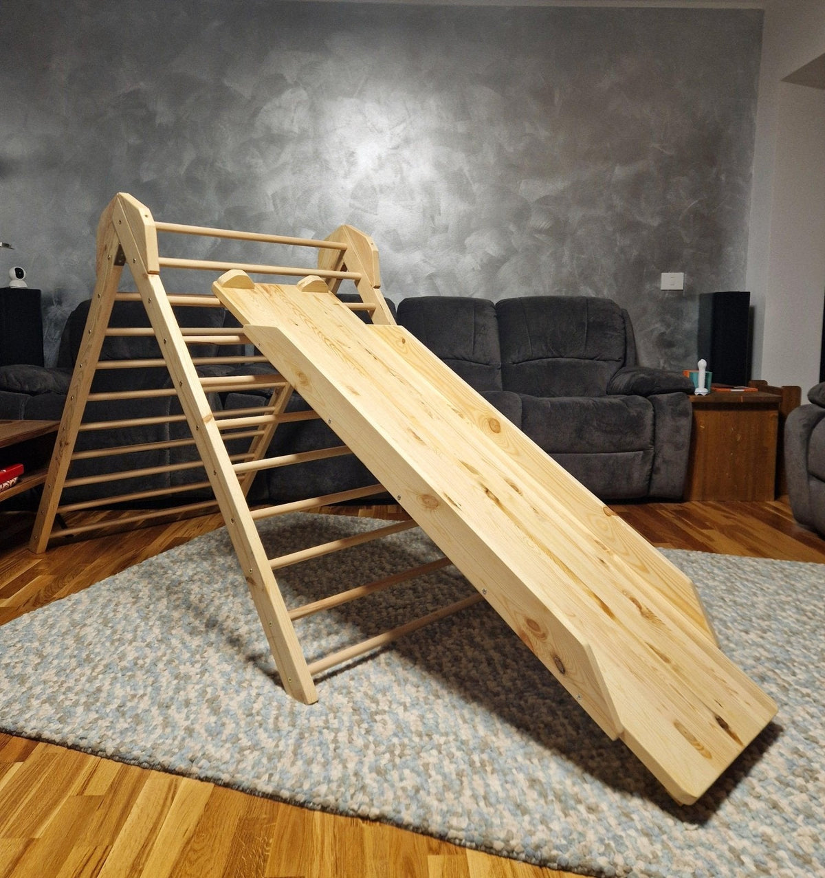 Großes Kletterdreieck mit Rutsche | 115cm hoch - Kletterling – einfach Kind sein