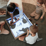 WonderSand BLUE | leuchtender Sandspieltisch 60x60 cm | Blaulicht für zuhause & Therapie & MINT - Förderung ab 3+ - Kletterling – einfach Kind sein