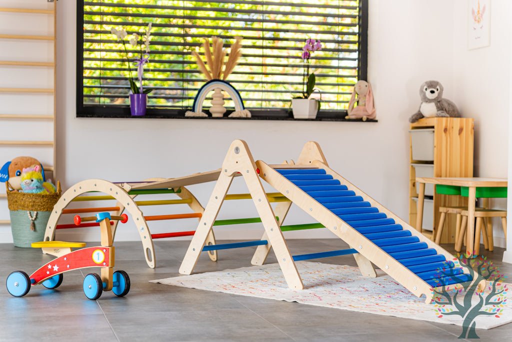 Kletter - Set mit Rollenrutsche 4in1 (Medium) - Wippe, klappbares Dreieck, Klettersteig & Rollrutsche - Förderung der motorischen Fähigkeiten ab 2 Jahren - Kletterling – einfach Kind sein