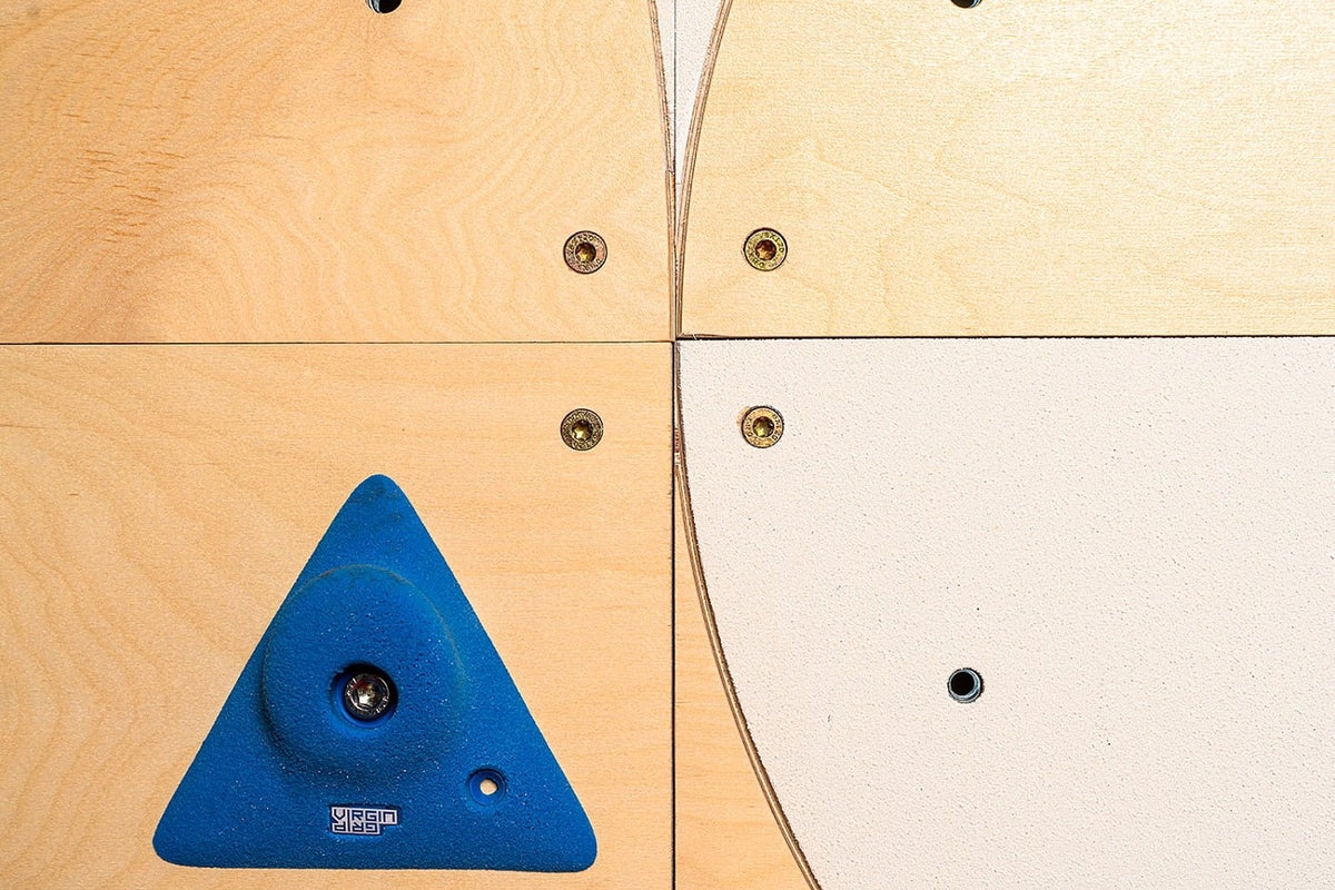 Einzelelement BK Dreieck rechts | Kletterwand BK INDOOR | 118 x 78 cm | 9 Loch - Kletterling – einfach Kind sein