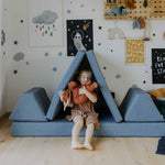 Universelles Kindersofa von monboxy in Türkis - Kletterling – einfach Kind sein